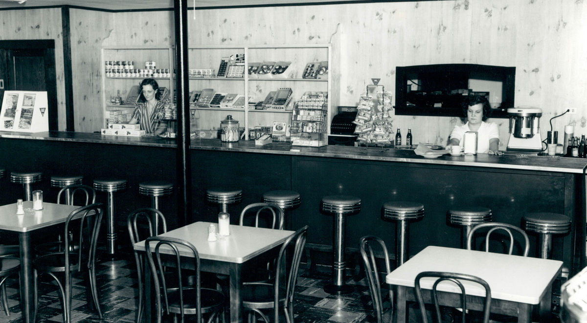 In the early days there was no choice of what you got on your plate. Betty would prepare plates each day and set them on the counter for customers to pick up. Every plate was the same. The workers would simply come by at lunch and select one of the pre-prepared home-cooked meals -- they knew it would be delicious!